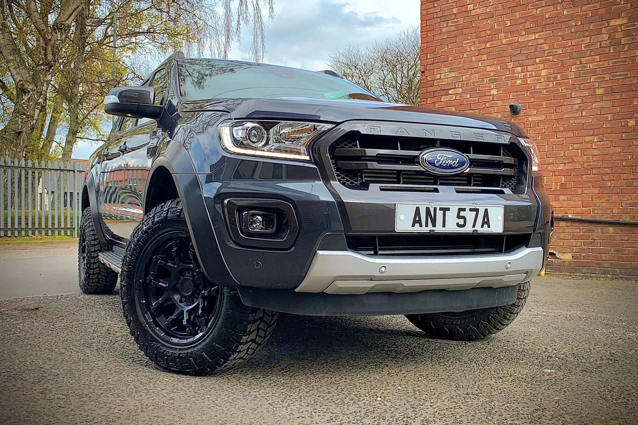 Black Rhino Ark  light alloy wheels
