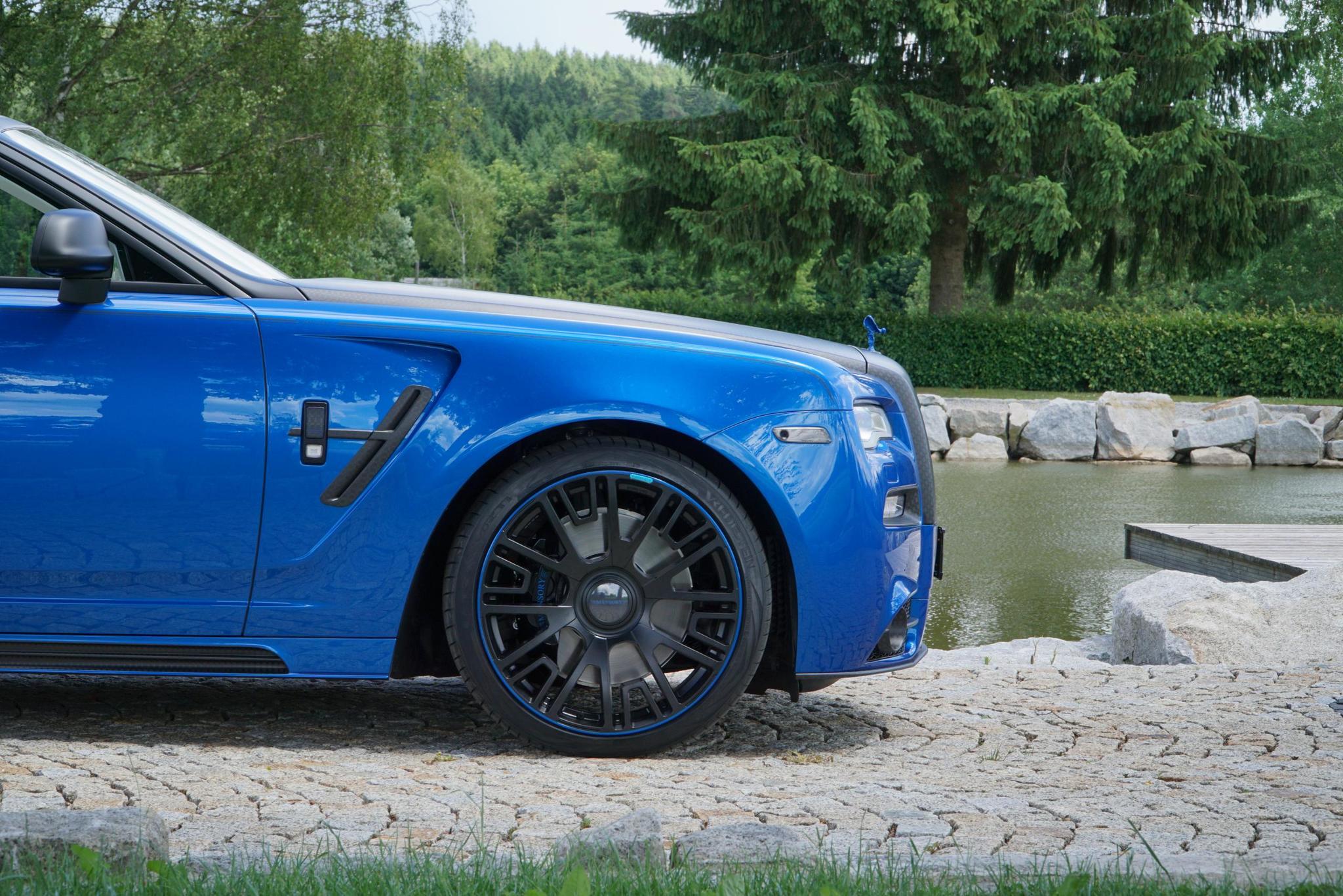 Mansory body kit for Rolls-Royce Ghost carbon