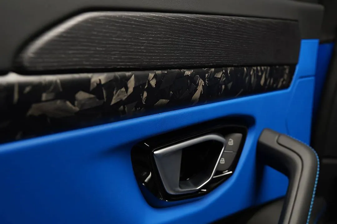 Hodoor Performance Carbon fiber interior set for Lamborghini Urus carbon