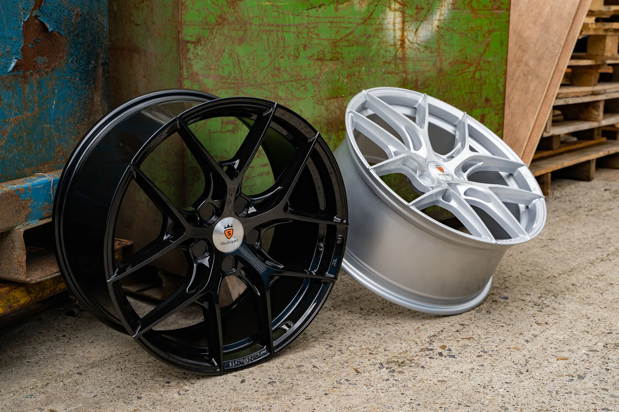 Stuttgart SF13 light alloy wheels