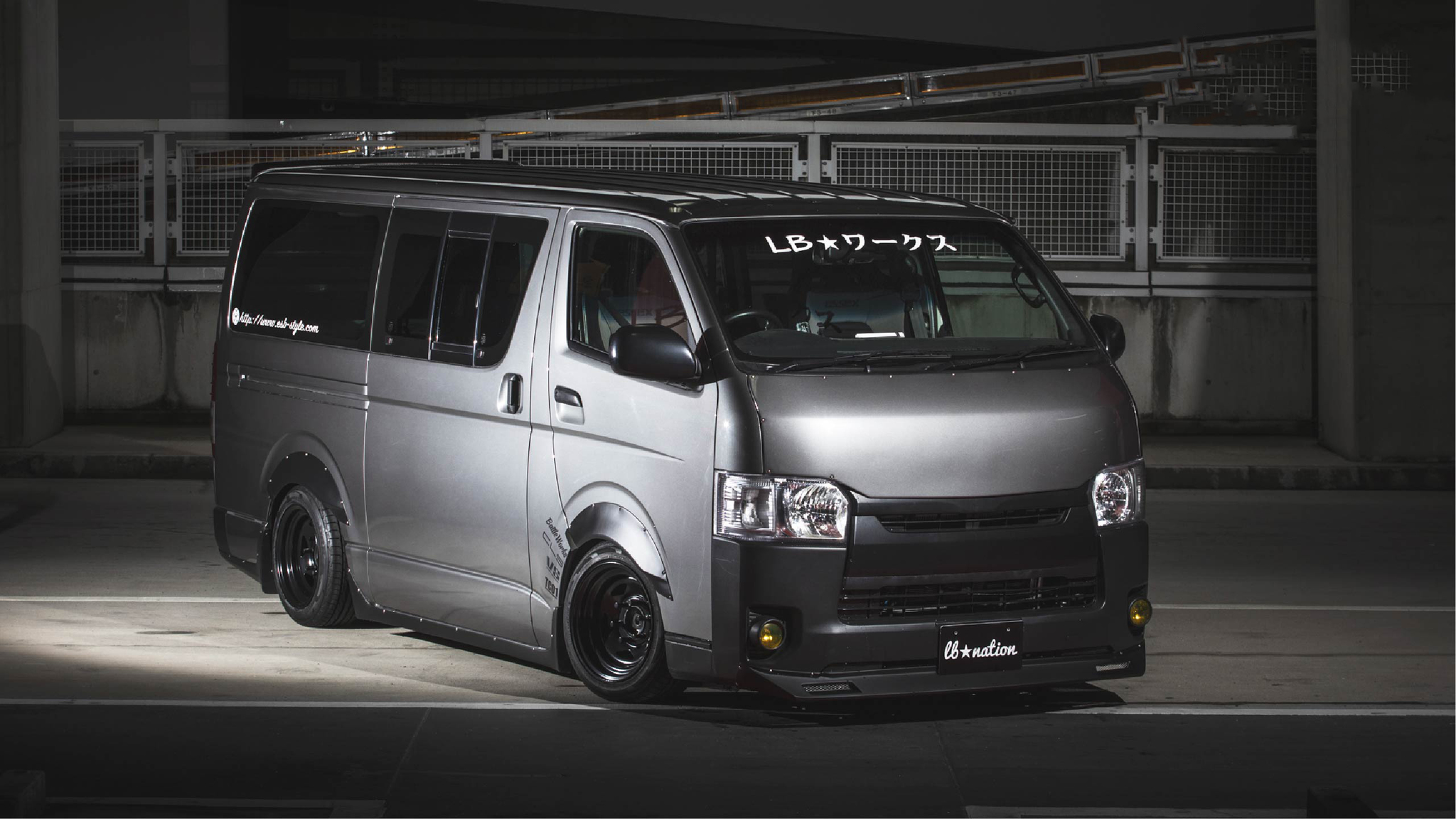 Liberty Walk nation body kit for Toyota Hiace new style