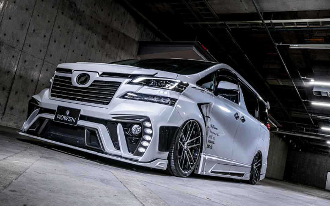 Rowen body kit for Toyota 30 VELLFIRE RR Z-grade Early Model carbon