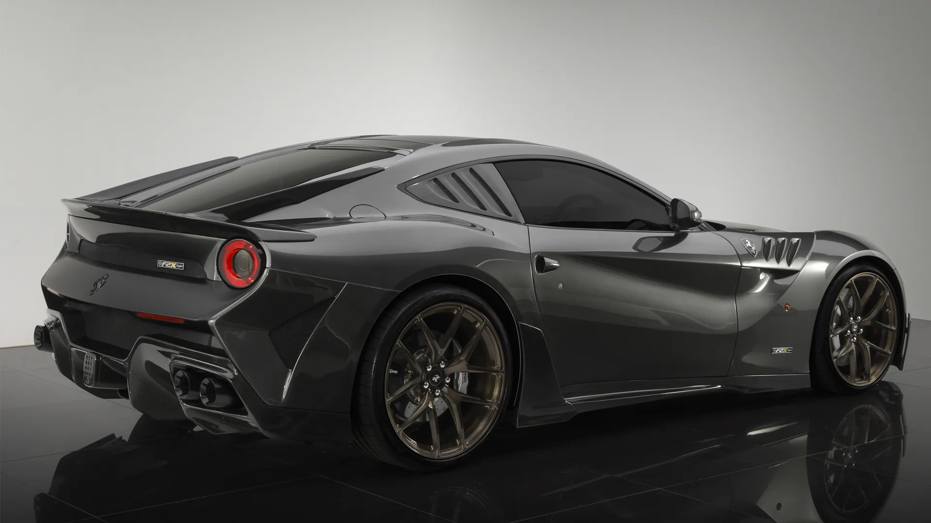 Check our price and buy Onyx body kit for Ferrari F12 berlinetta
