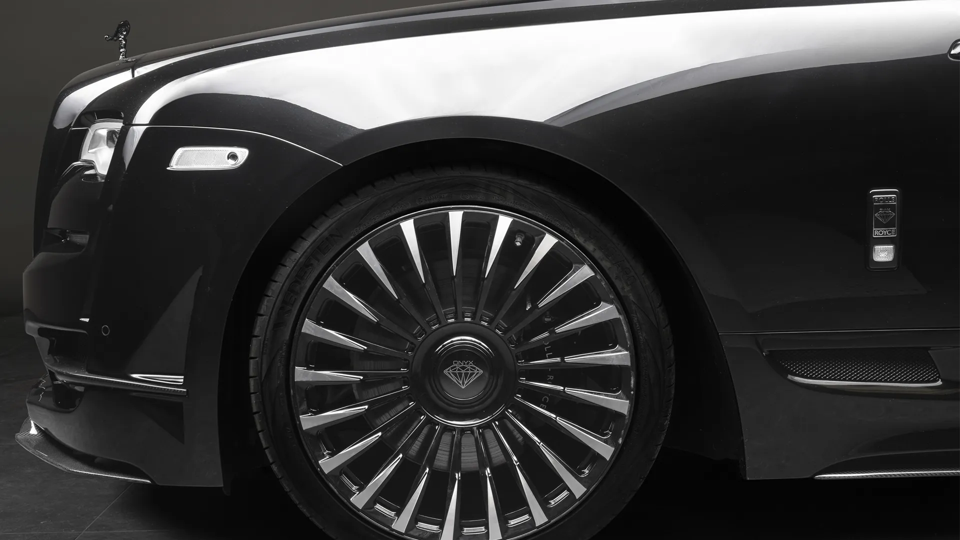 Onyx body kit for ROLLS-ROYCE DAWN new style