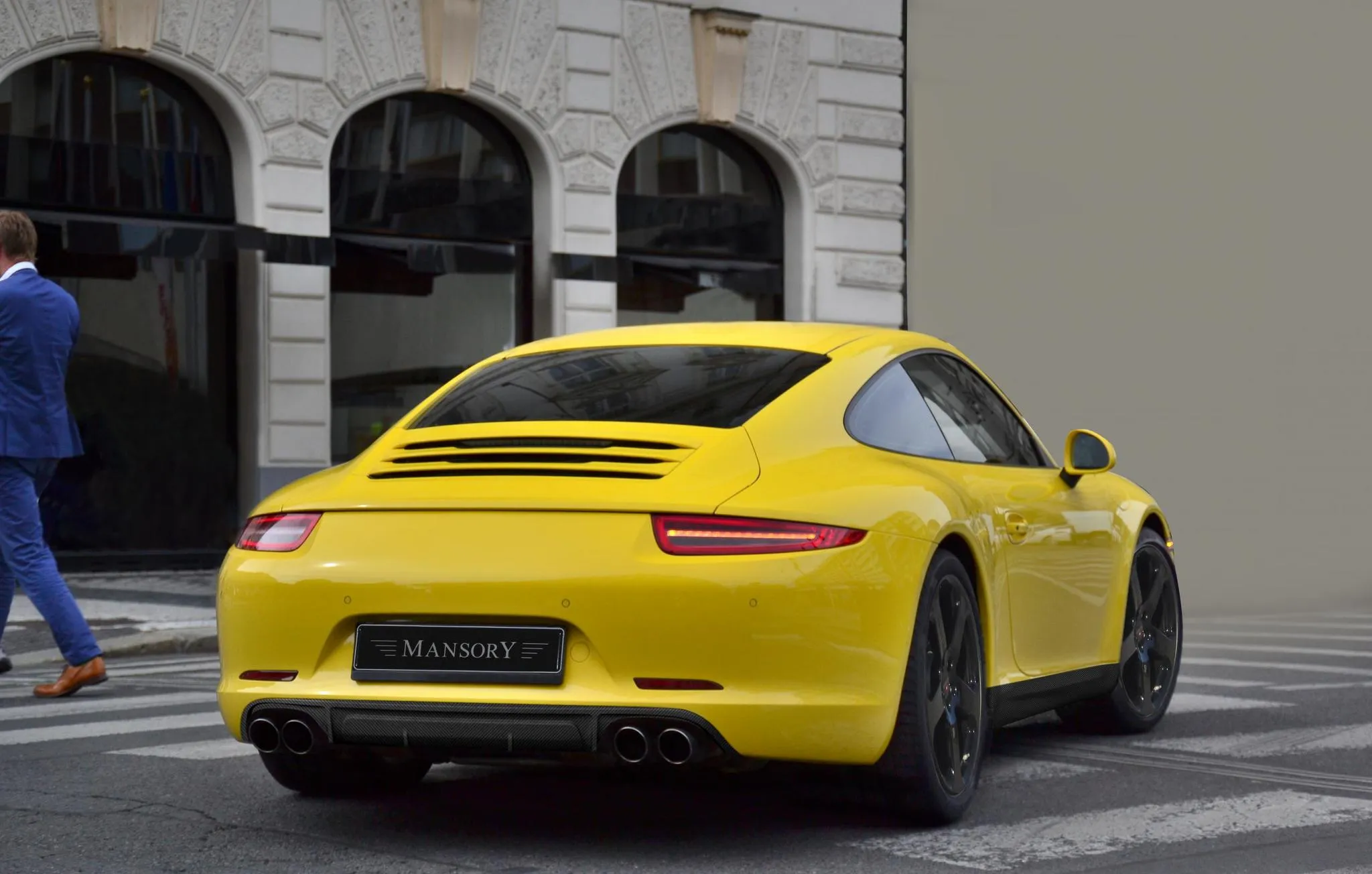 Mansory body kit for Porsche 991 carbon