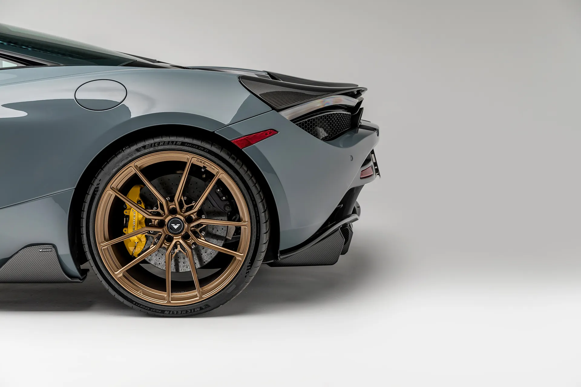 Check our price and buy Vorsteiner Nero body kit for McLaren 720S