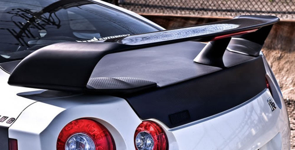 SEIBON VS-STYLE DRY CARBON REAR SPOILER FOR  NISSAN GT-R latest model