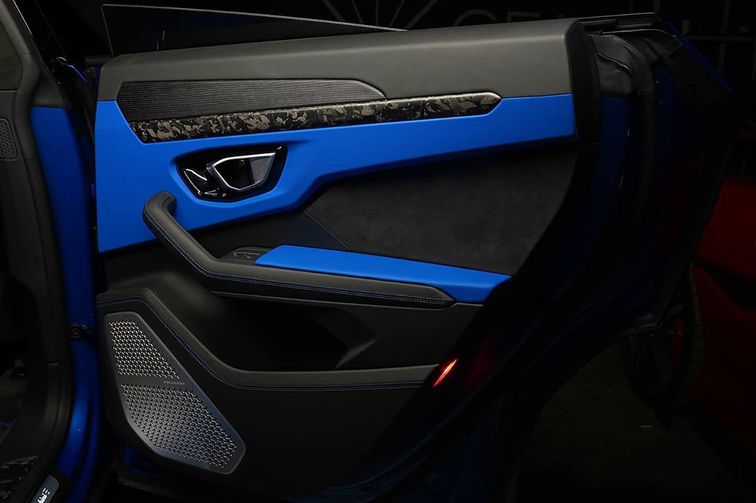 Hodoor Performance Carbon fiber interior set for Lamborghini Urus latest model