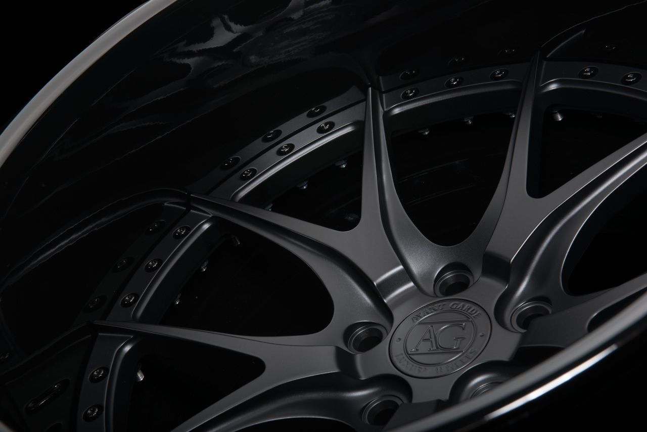 AVANT GARDE  forged wheels AGL23