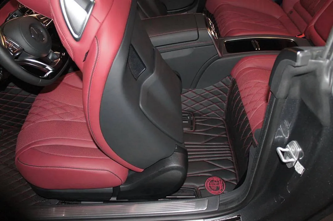 Rugs from eco-leather Vestis for Mercedes