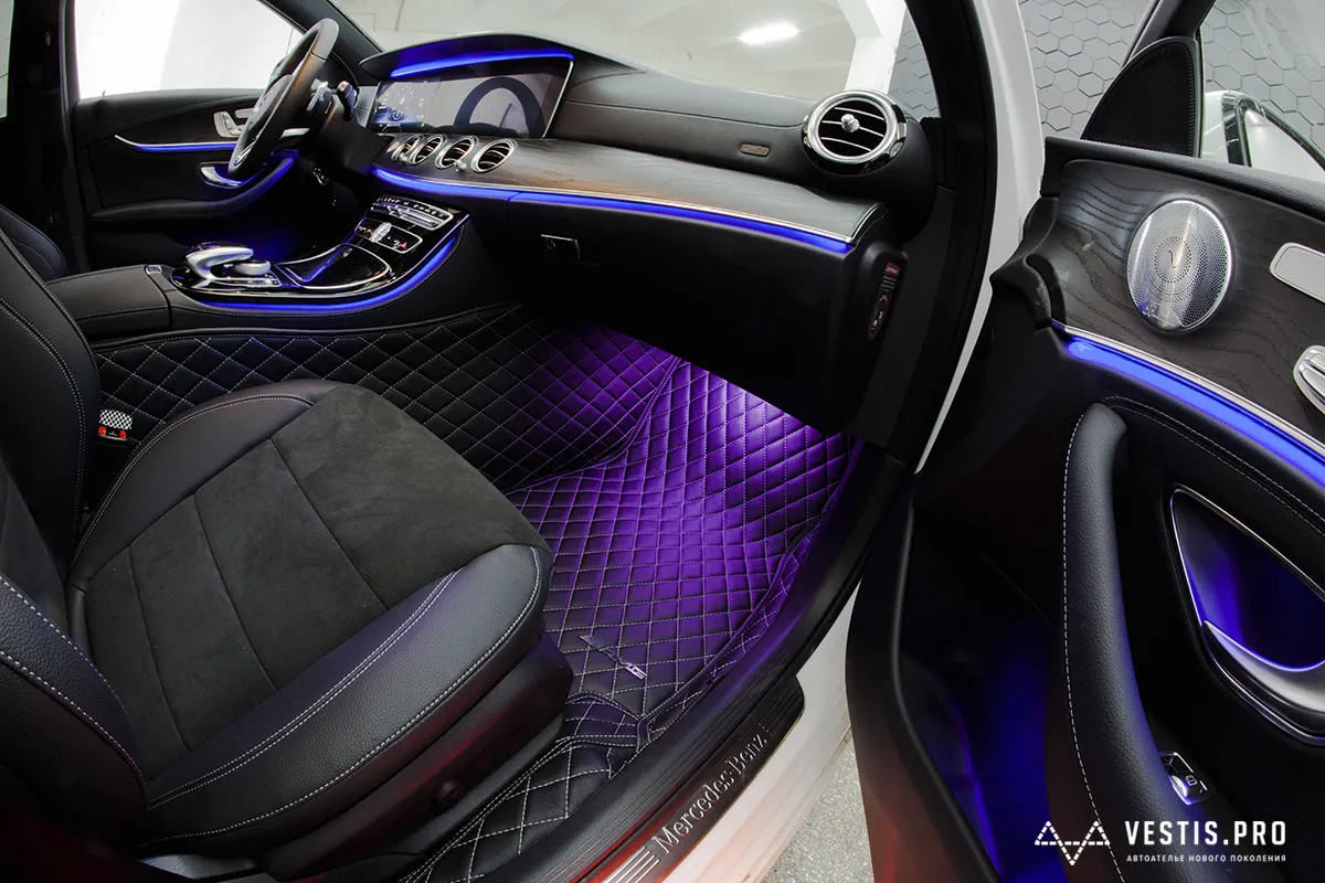 Rugs from eco-leather Vestis for Mercedes