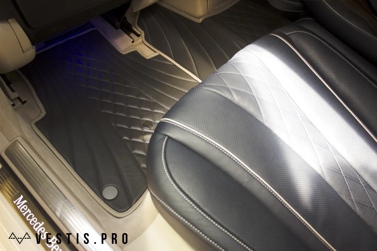 Rugs from eco-leather Vestis for Mercedes