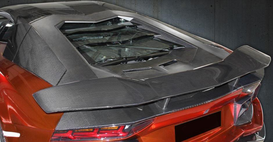 Hodoor Performance Carbon fiber engine cover Mansory Style 2 for Lamborghini Aventador