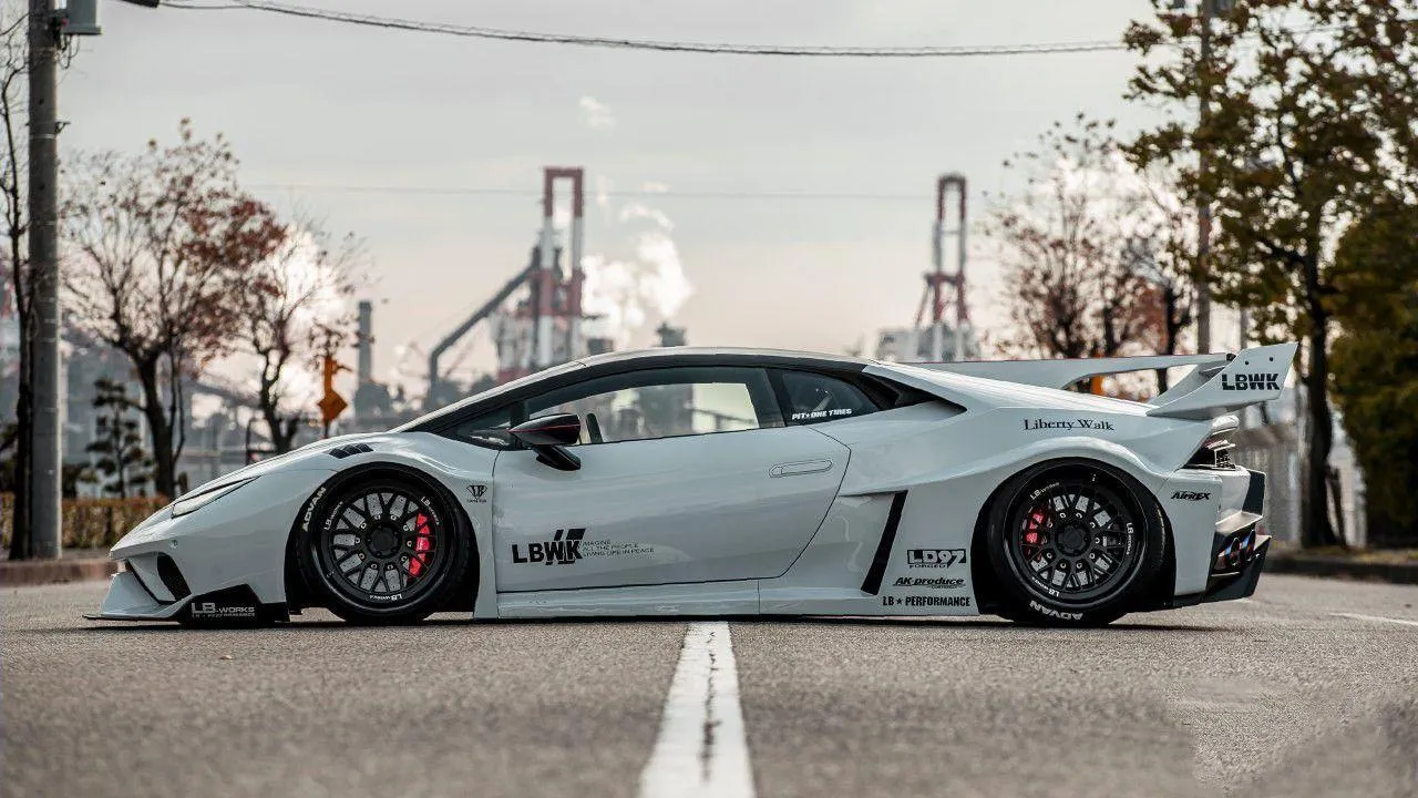 Check our price and buy Liberty Walk body kit for Lamborghini Huracan GT3!