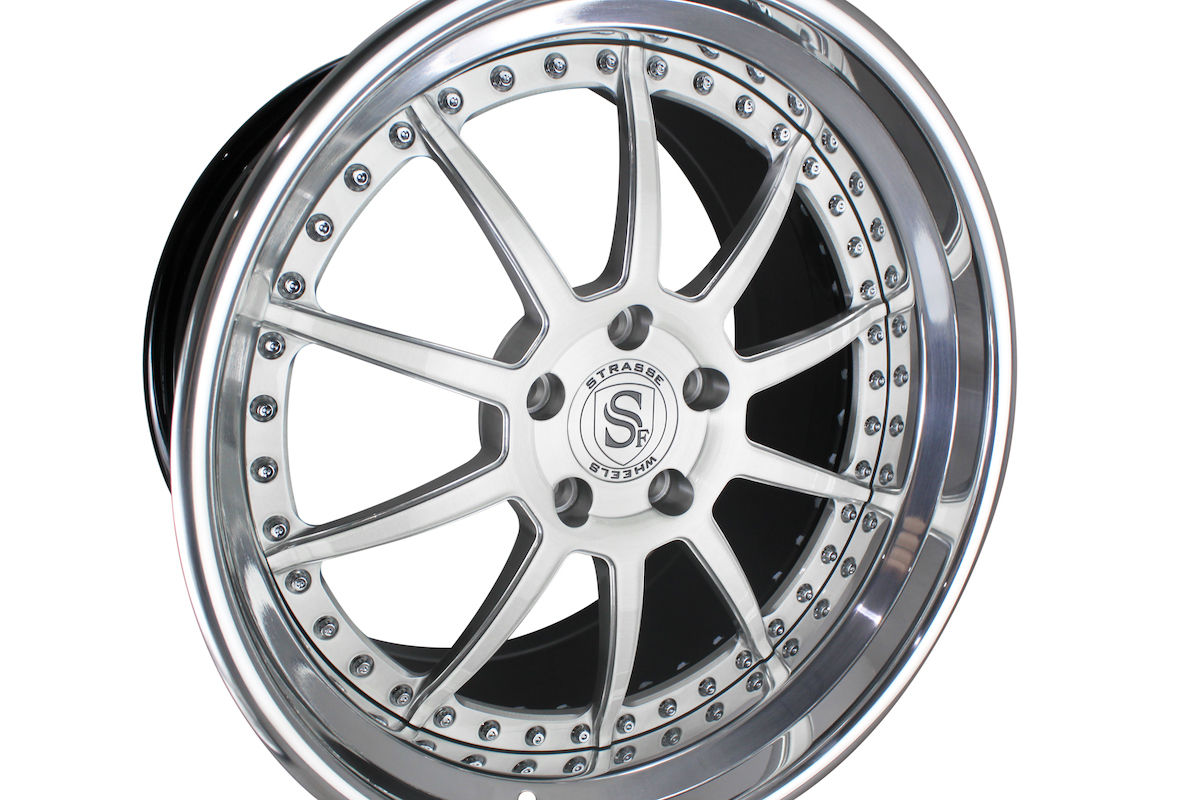 Strasse R10 PERFORMANCE 3 Piece Forged Wheels