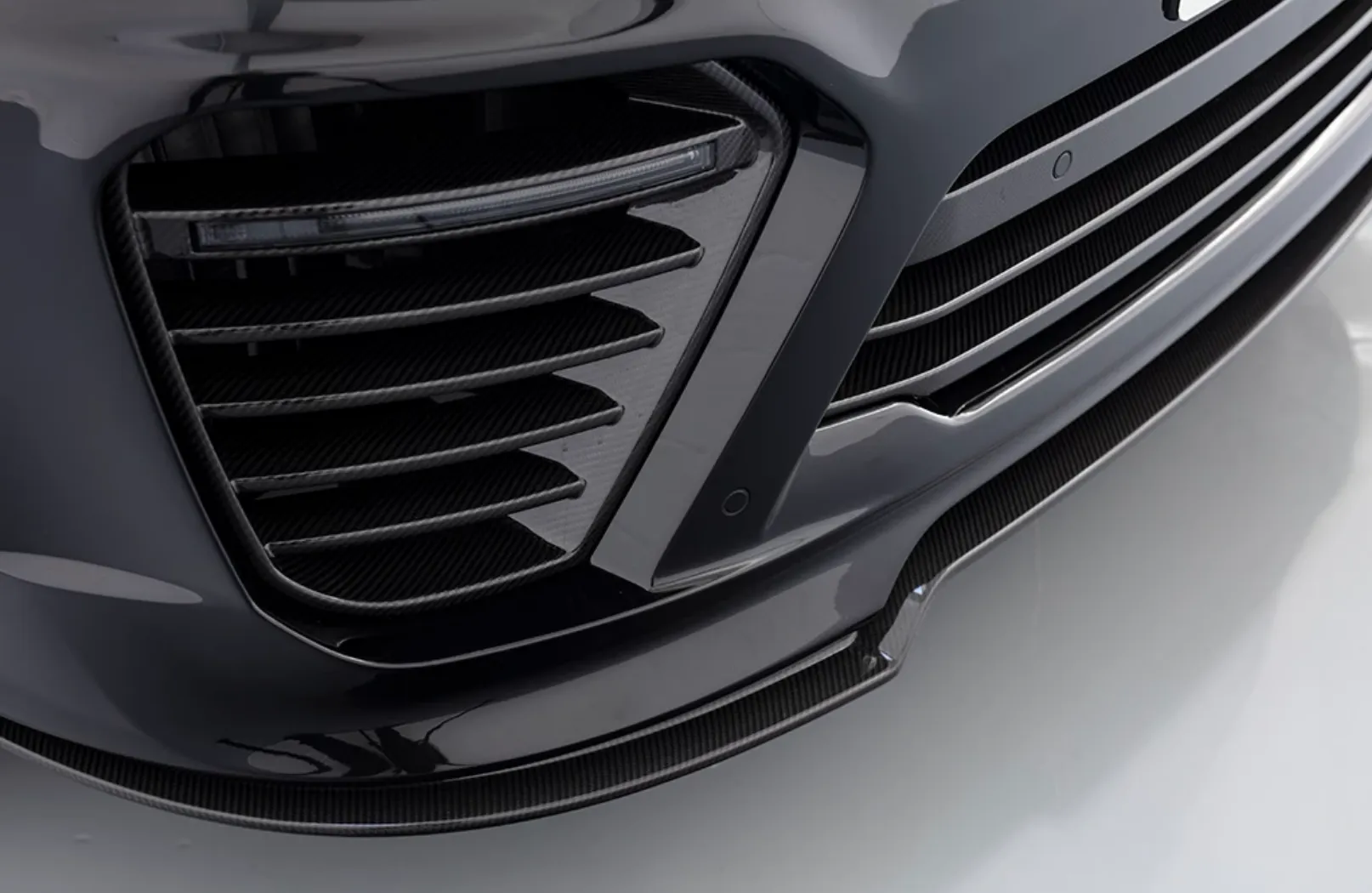 Urban body kit for Range Rover Sport 2 carbon fiber
