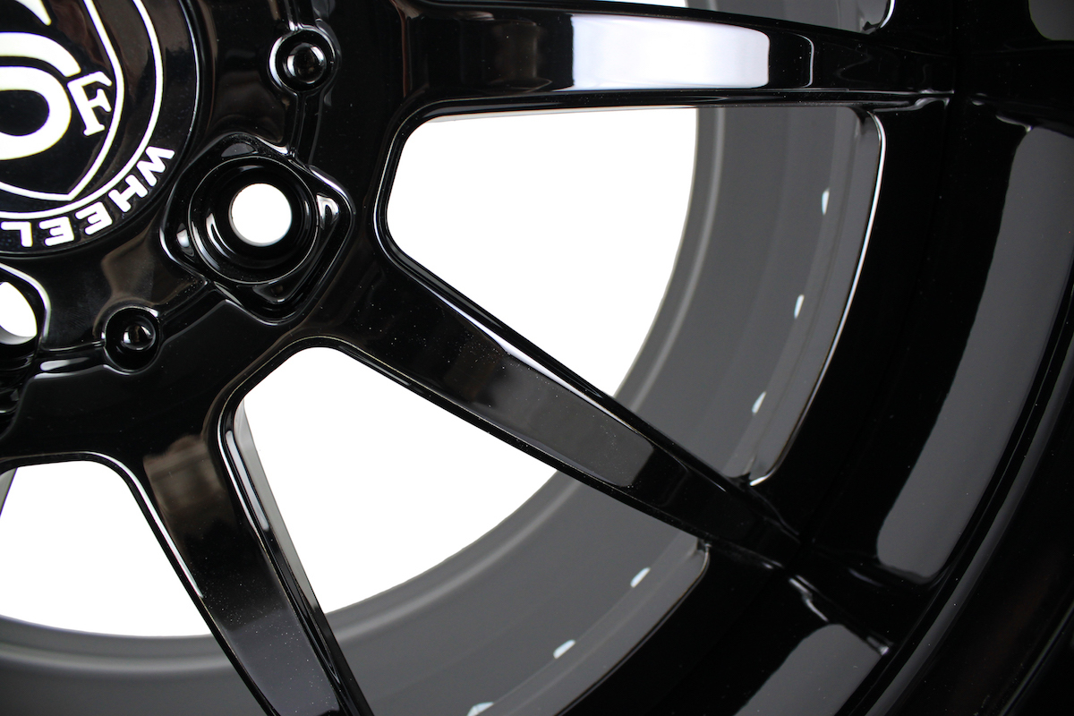 Strasse R10 PERFORMANCE 3 Piece Forged Wheels