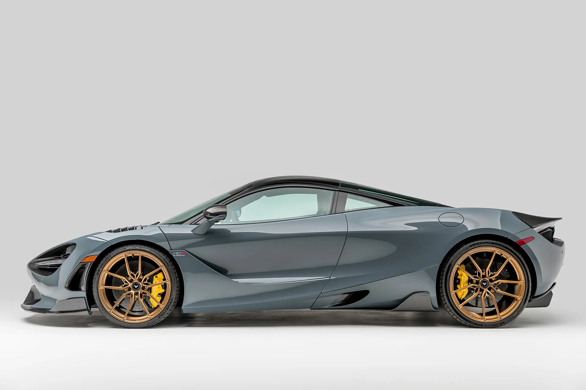 Check our price and buy Vorsteiner Nero body kit for McLaren 720S