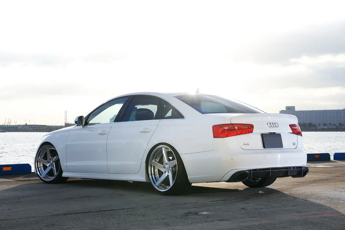 NEWING Bodi Kit for Audi S6 / A6 Alpil new style