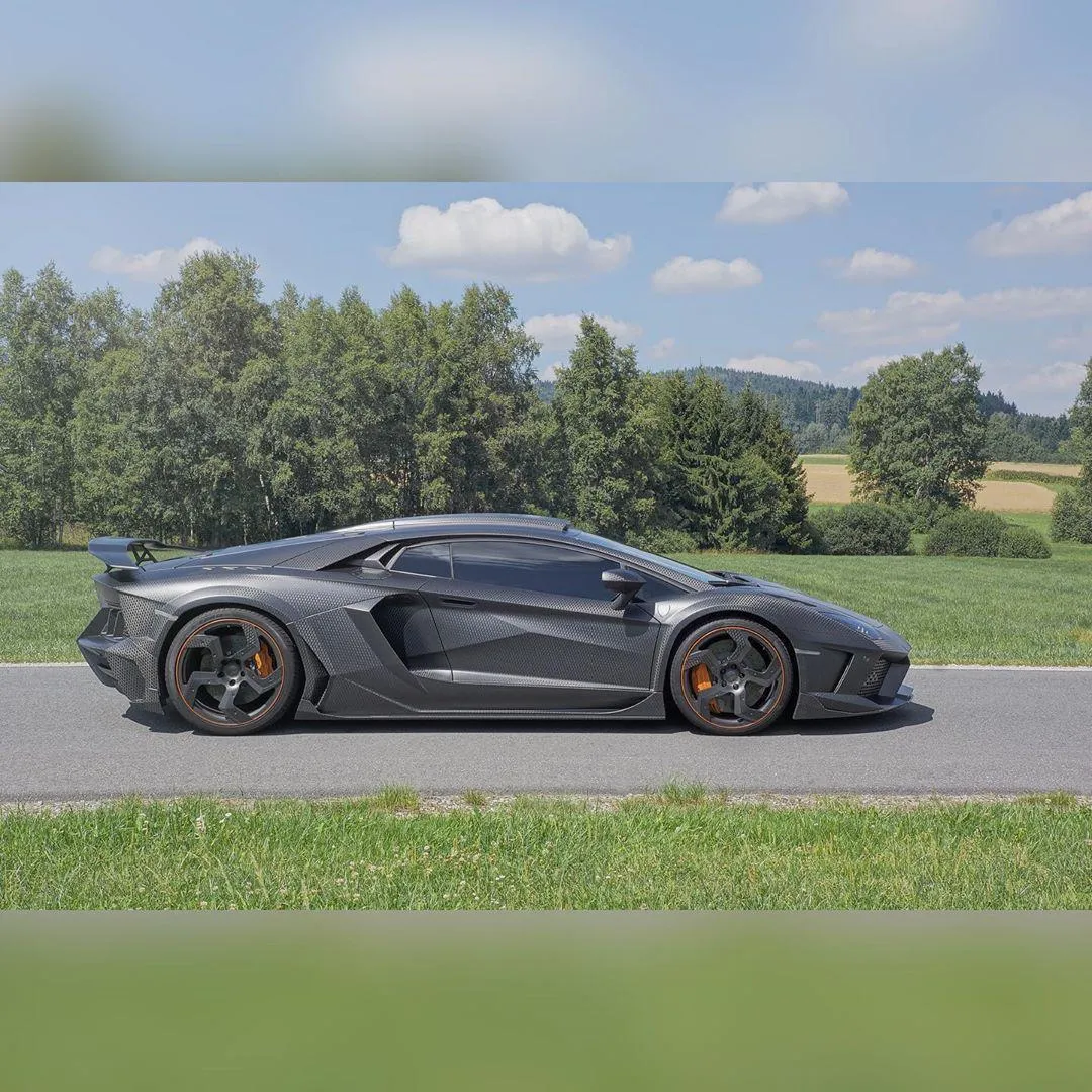 Mansory body kit for Lamborghini Aventador Carbonado new style