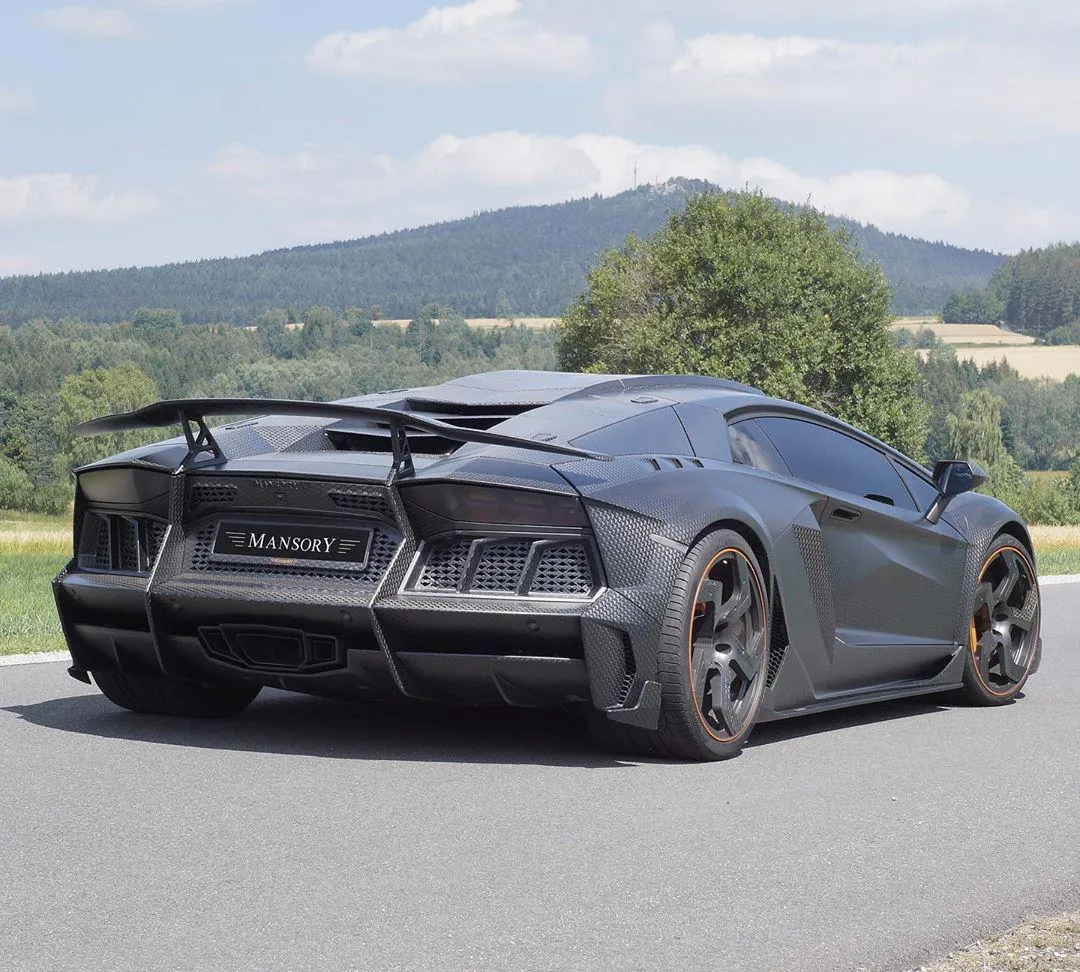 Mansory body kit for Lamborghini Aventador Carbonado carbon