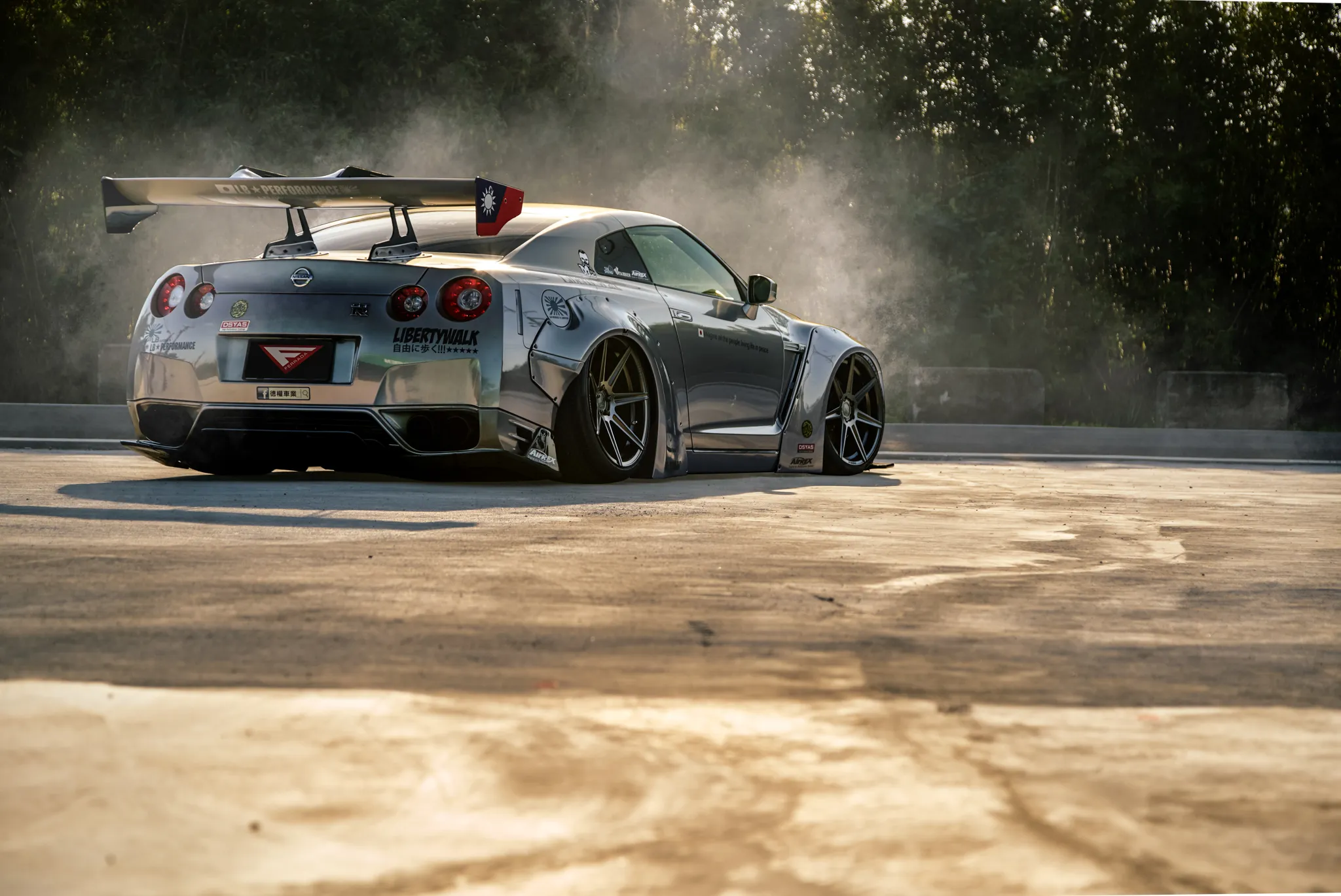 Ferrada F8-FR7 forged wheels