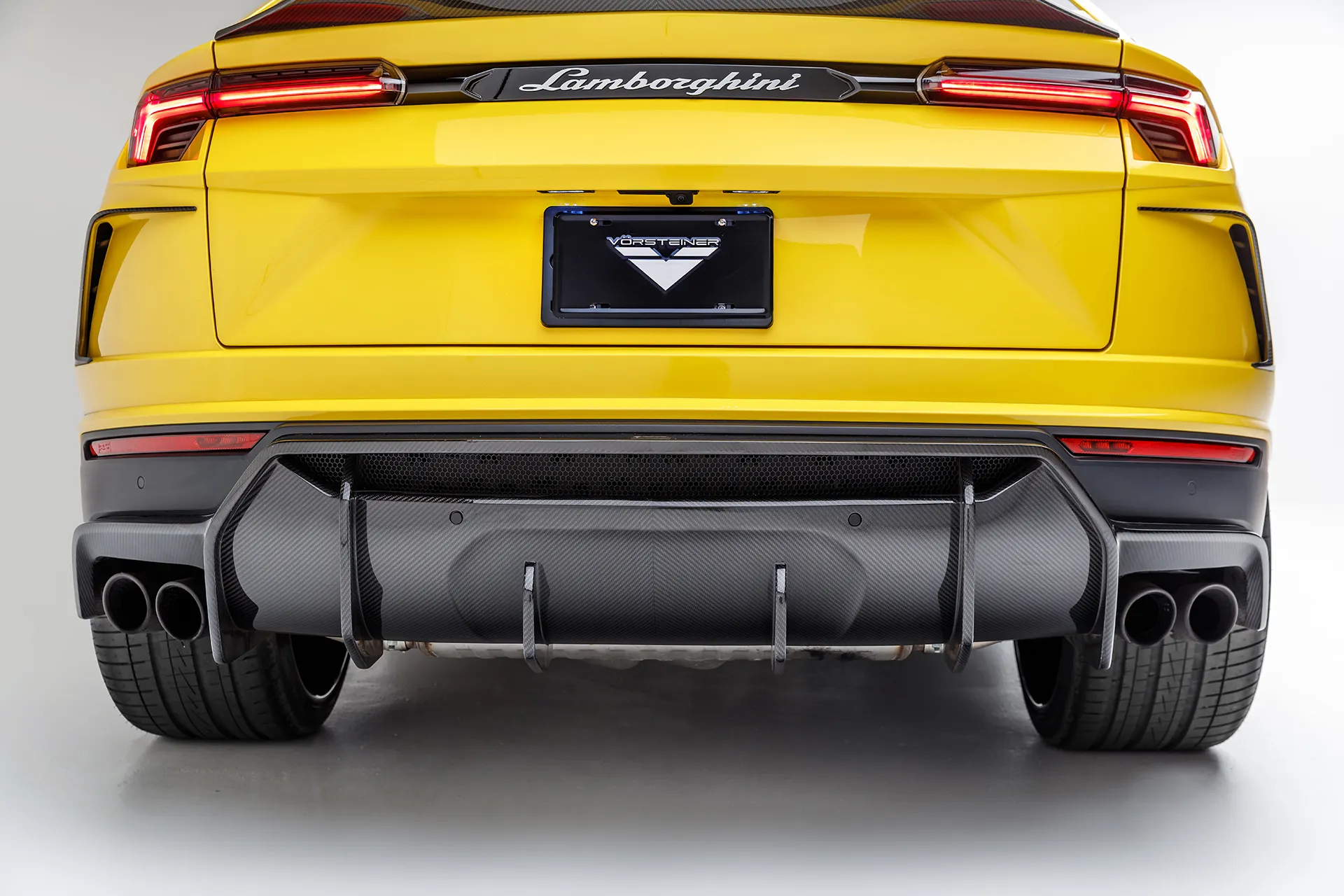 Vorsteiner Nero body kit for Lamborghini Urus latest model