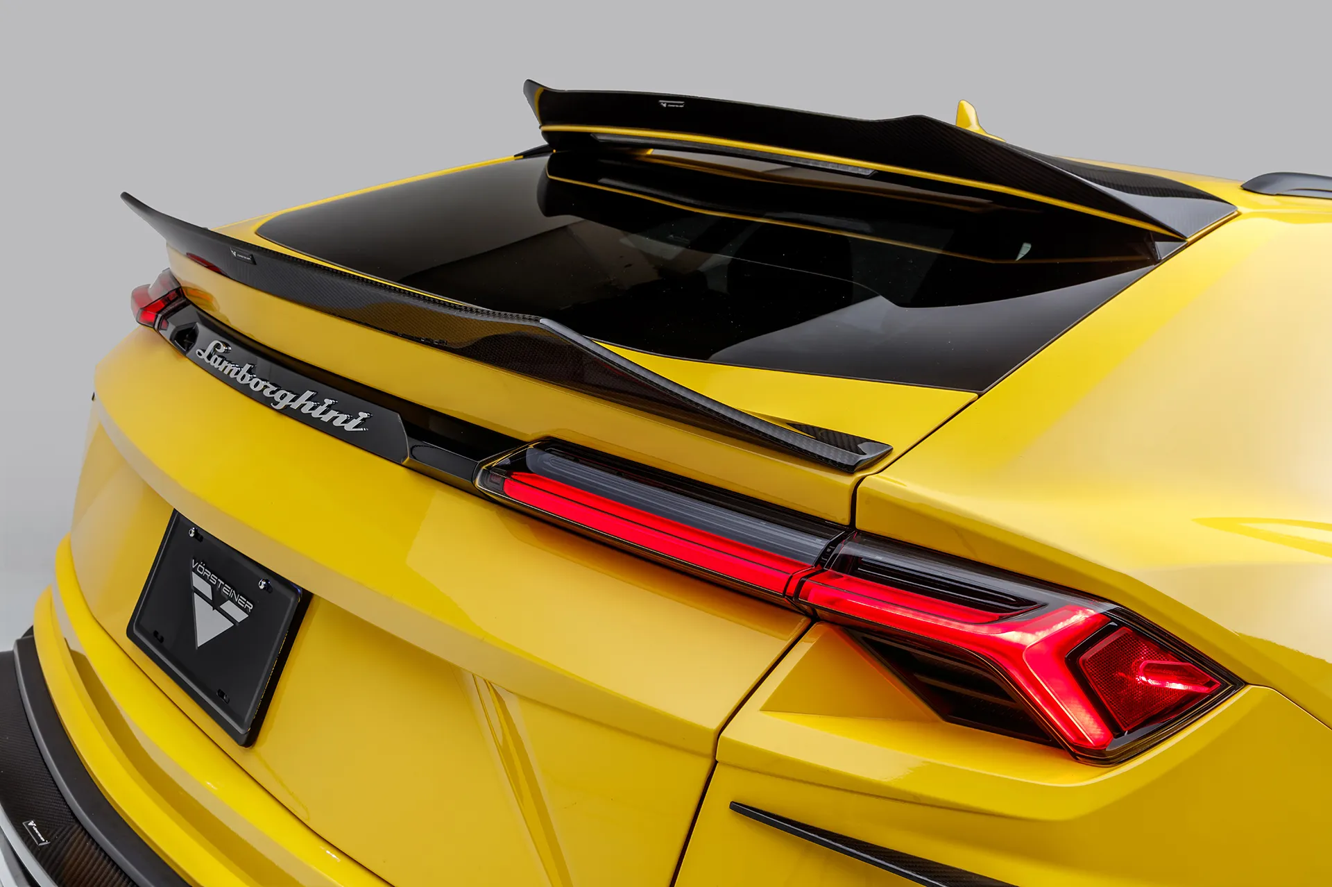 Vorsteiner Nero body kit for Lamborghini Urus latest model