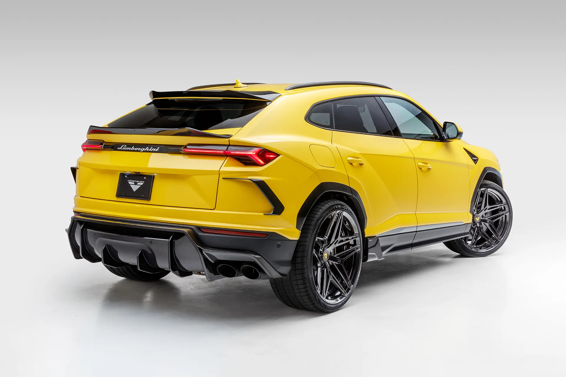 Vorsteiner Nero body kit for Lamborghini Urus new style