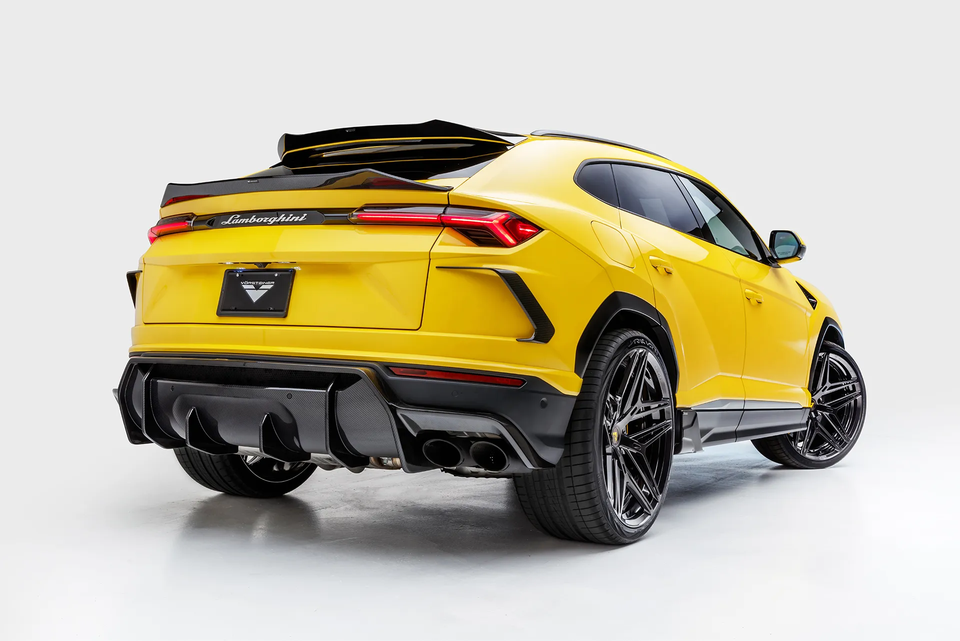Vorsteiner Nero body kit for Lamborghini Urus carbon fiber