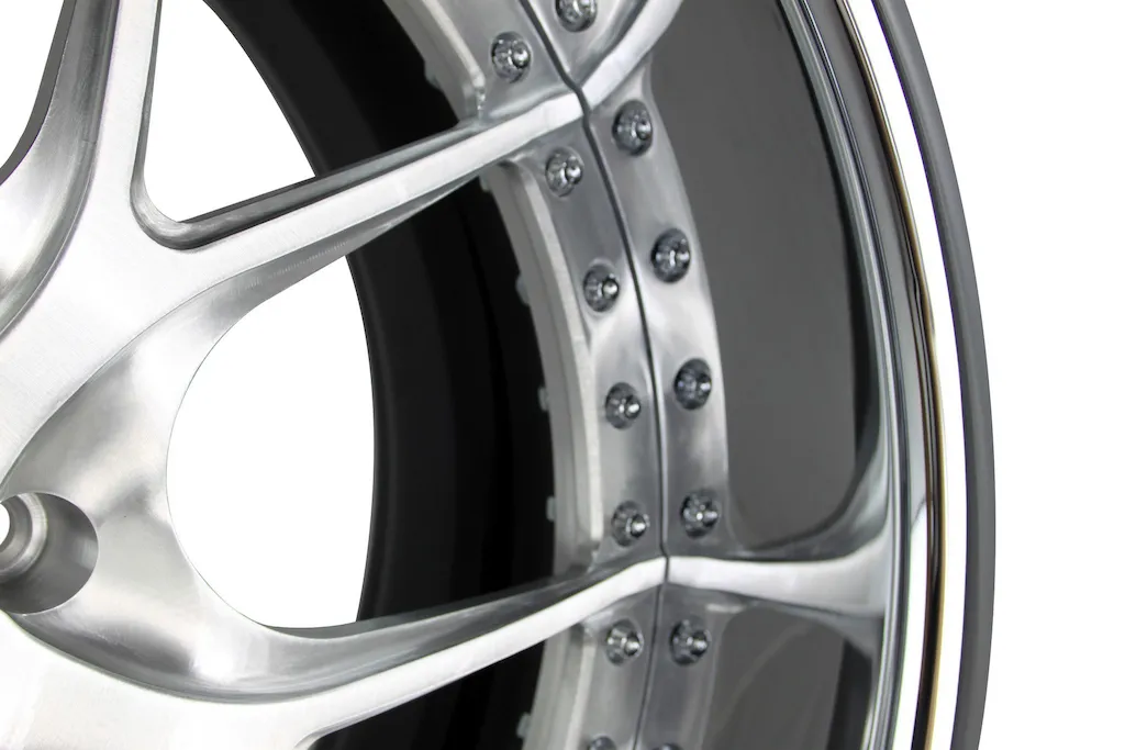 Strasse   SM5R SIGNATURE 3 Piece Forged Wheels