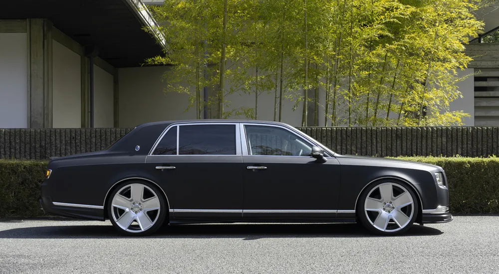 WALD Black Bison body kit for Toyota CENTURY UWG60 new style