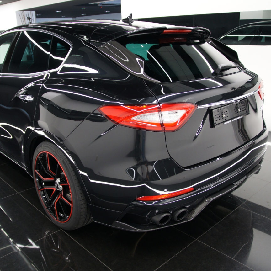 Startech body kit for Maserati Levante carbon