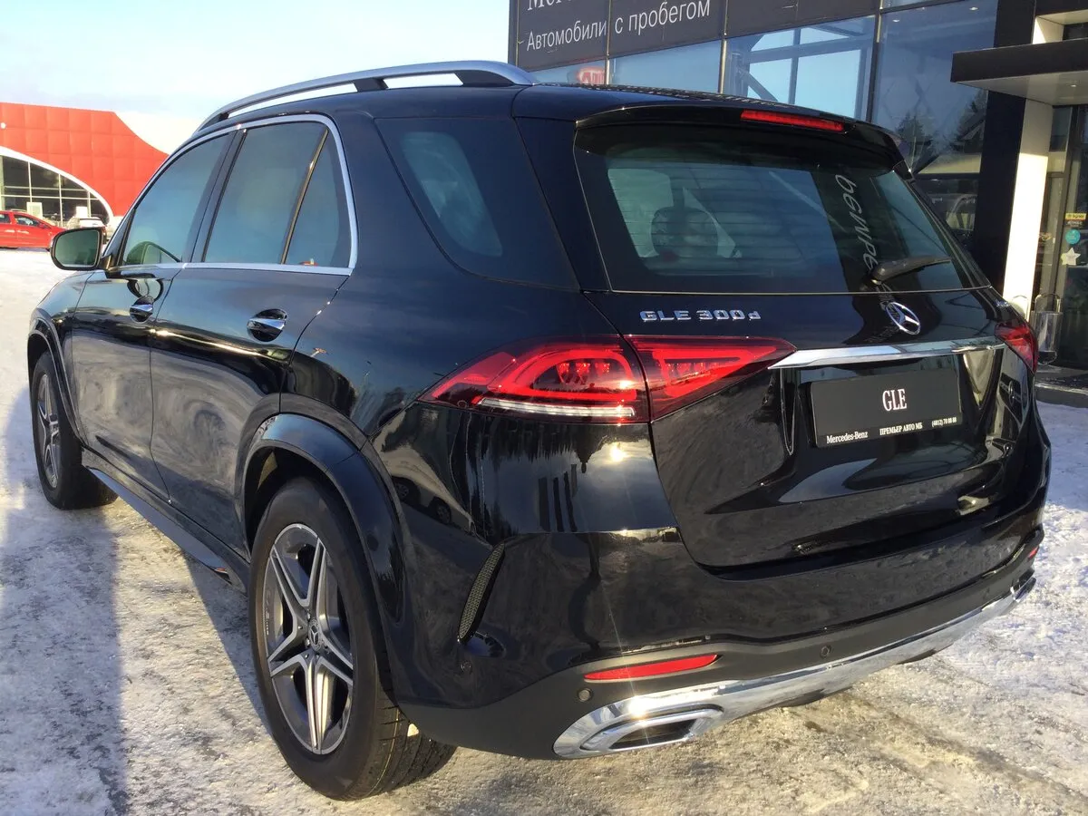 Check price and buy New Mercedes-Benz GLE 300 d (V167) For Sale