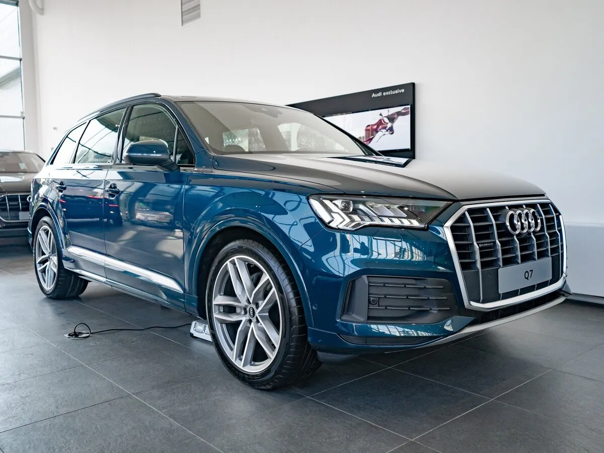 Check price and buy New Audi Q7 45 TDI (4M) Restyling For Sale