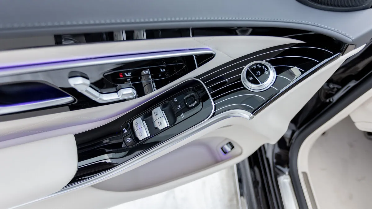 Check price and buy New Mercedes-Benz S-Class 580 Long 4MATIC (W223) For Sale