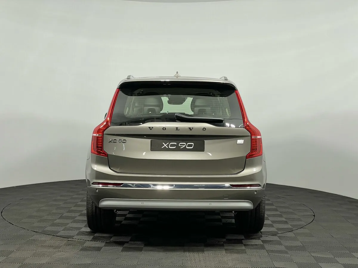 Check price and buy New Volvo XC90 Restyling For Sale
