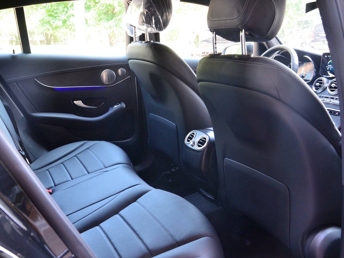 Check price and buy New Mercedes-Benz GLC Coupe 300 (C253) Restyling For Sale