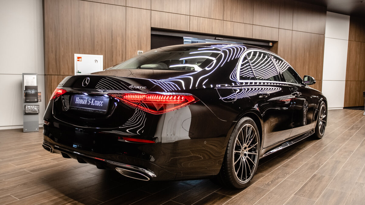 Check price and buy New Mercedes-Benz S-Class 450 Long (W223) For Sale