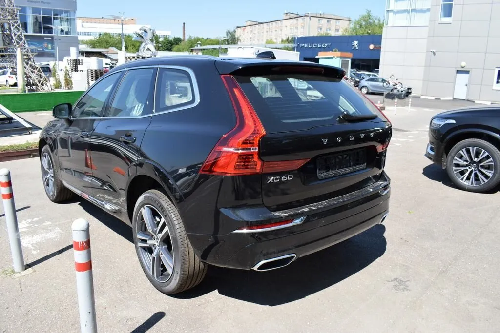 Check price and buy New Volvo XC60 For Sale