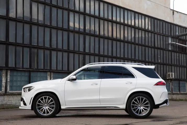 Check price and buy Ronin Design body kit for Mercedes-Benz GLE V167