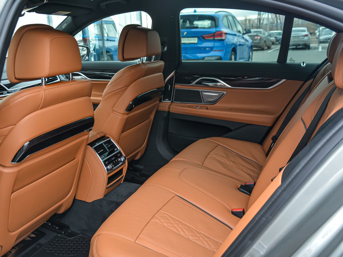 Check price and buy New BMW 7 series 730d xDrive (G11/G12) Restyling For Sale