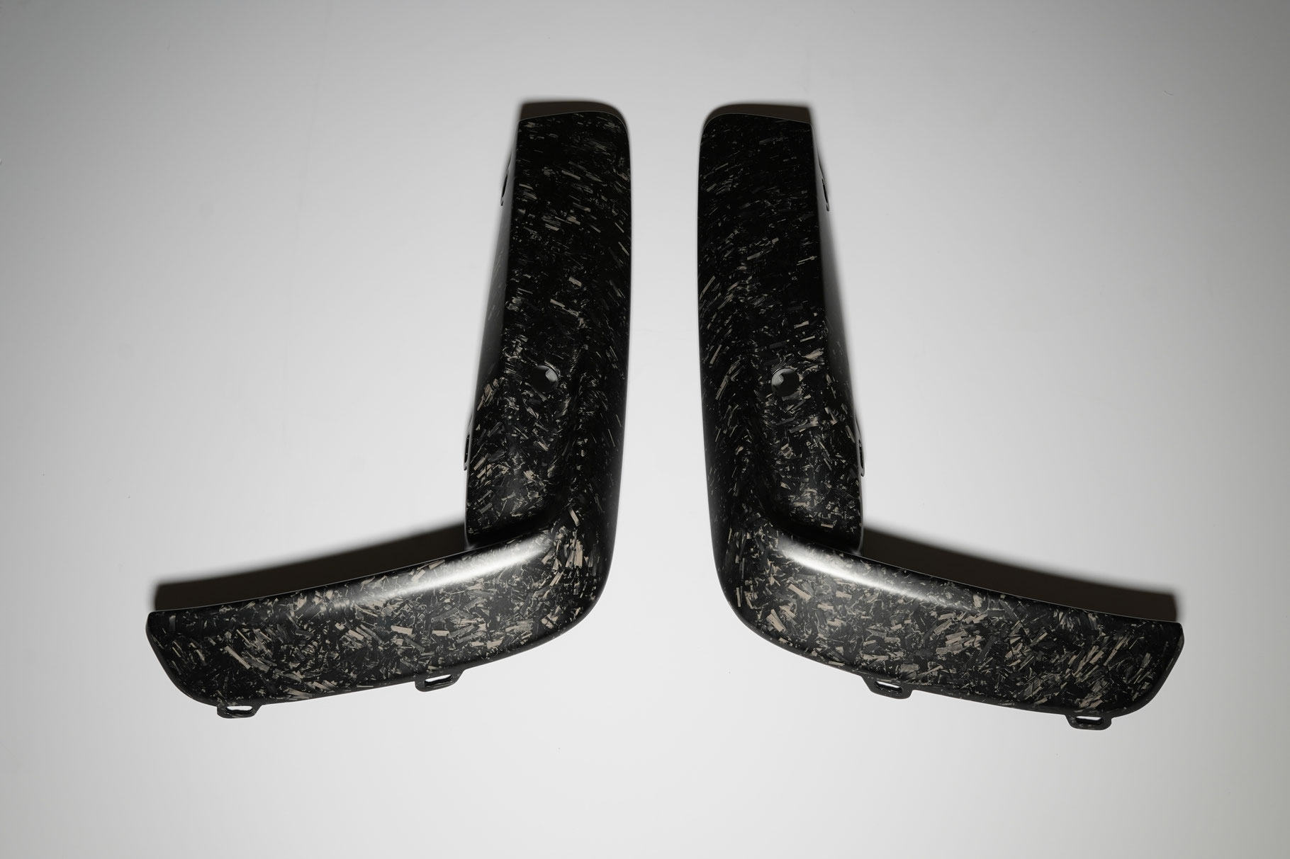 M8 F91/F92/F93 OEM Style Prepreg Carbon Fiber Front Grill Frame