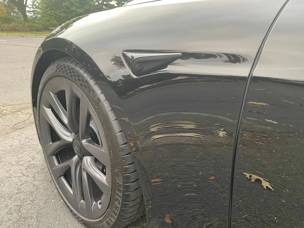 Check price and buy New Tesla Model S Plaid Restyling 2 For Sale