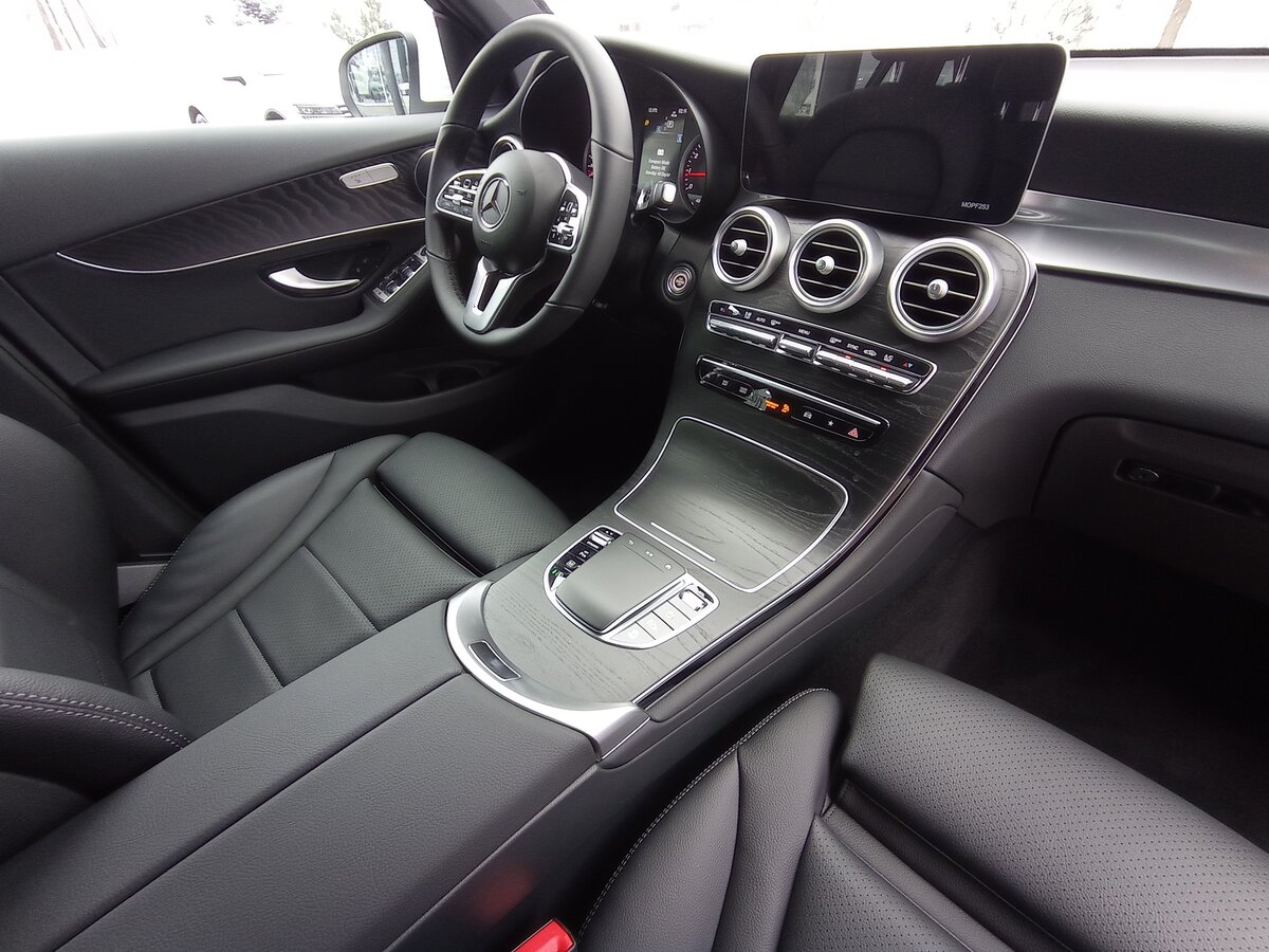 Check price and buy New Mercedes-Benz GLC 200 (X253) Restyling For Sale