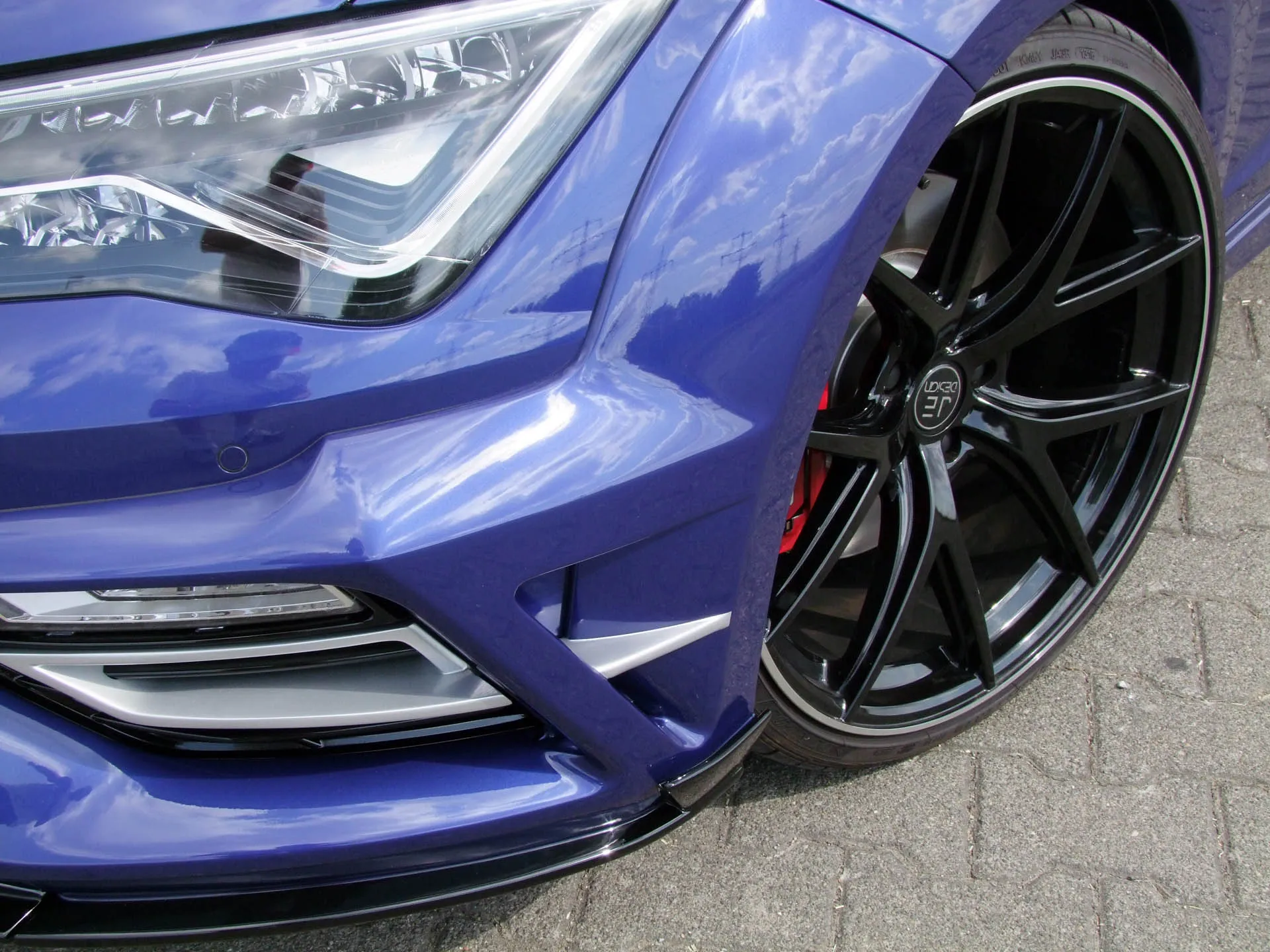 Check our price and buy JE Design body kit for Seat Leon ST FR + Cupra!