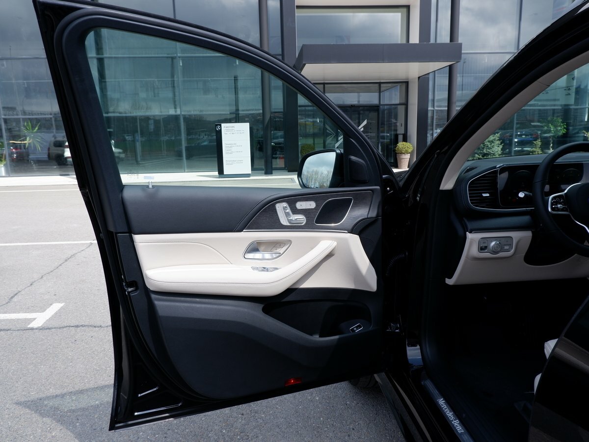 Check price and buy New Mercedes-Benz GLE 300 d (V167) For Sale