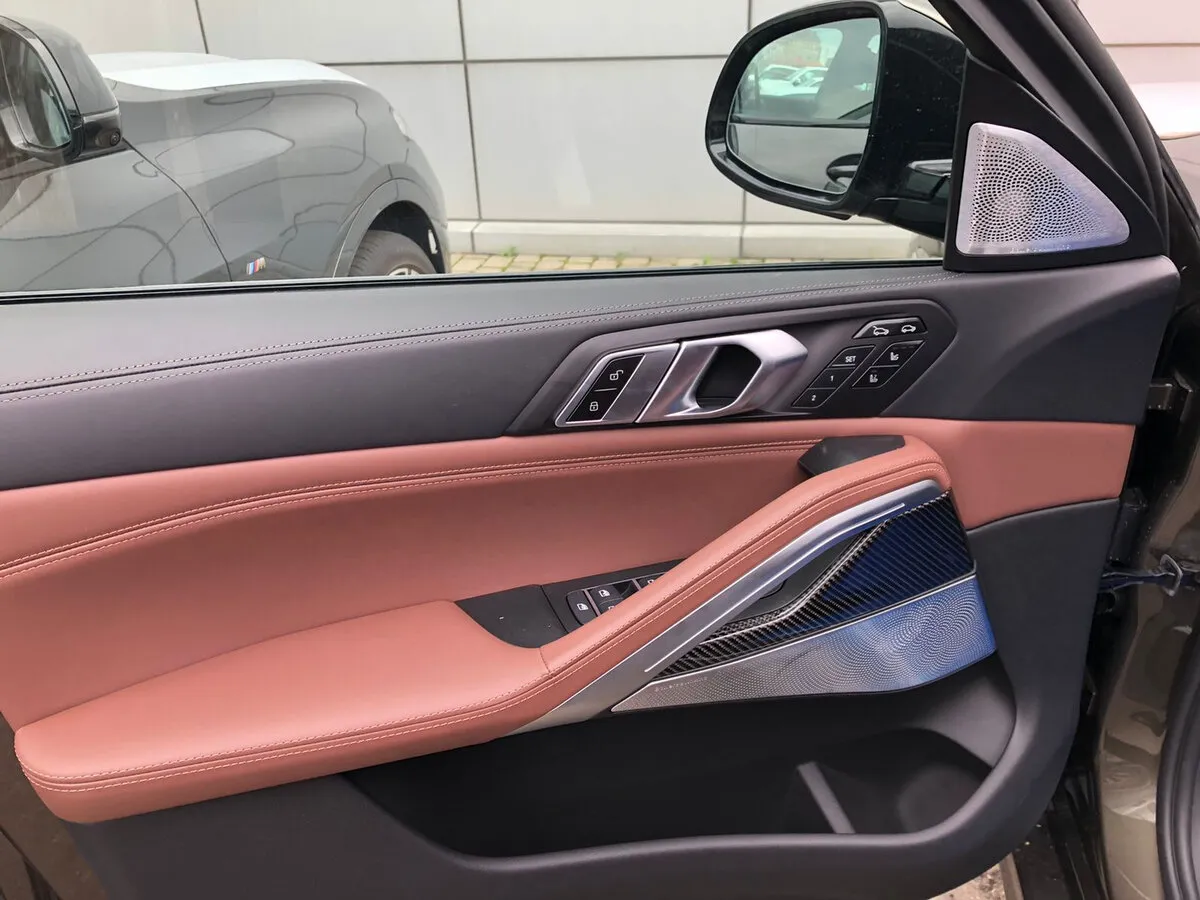 Buy New BMW X6 M50d (G06)
