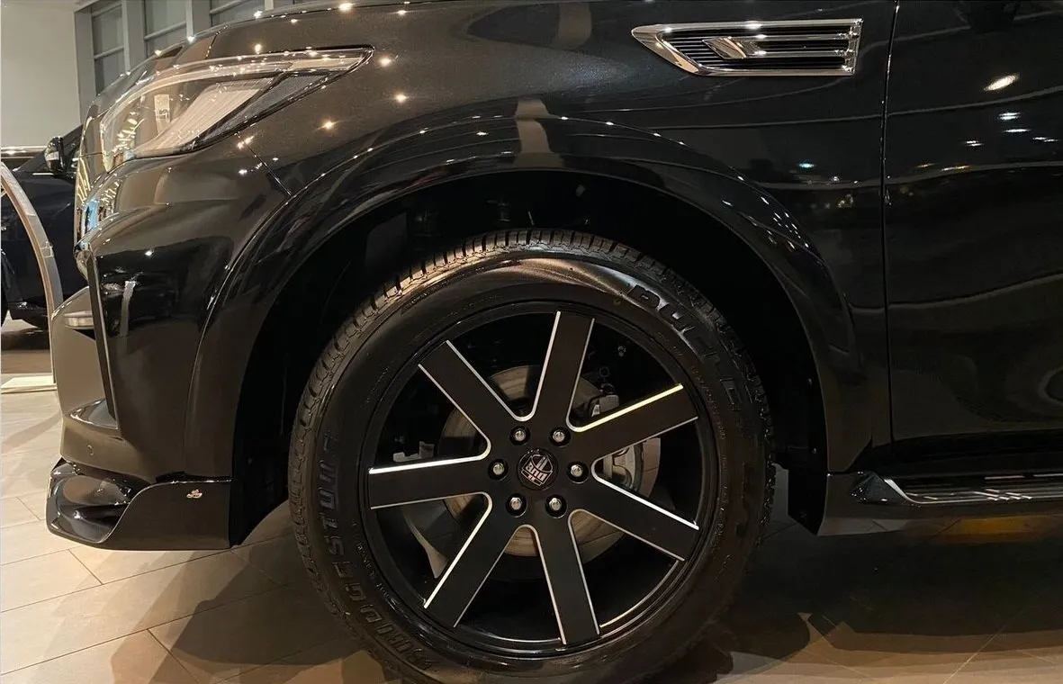 Check price and buy New Infiniti QX80 Restyling 3 For Sale