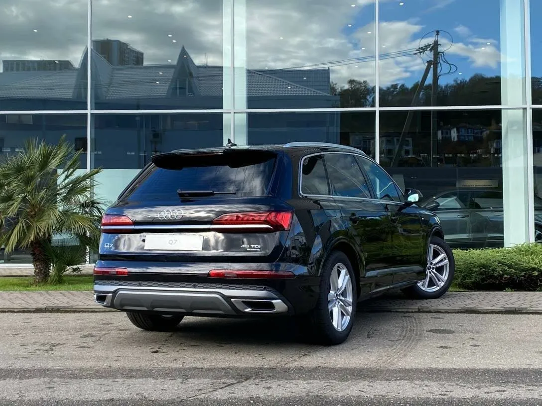 Check price and buy New Audi Q7 45 TDI (4M) Restyling For Sale
